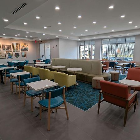 Home2 Suites By Hilton Cincinnati Midtown Oakley Eksteriør bilde