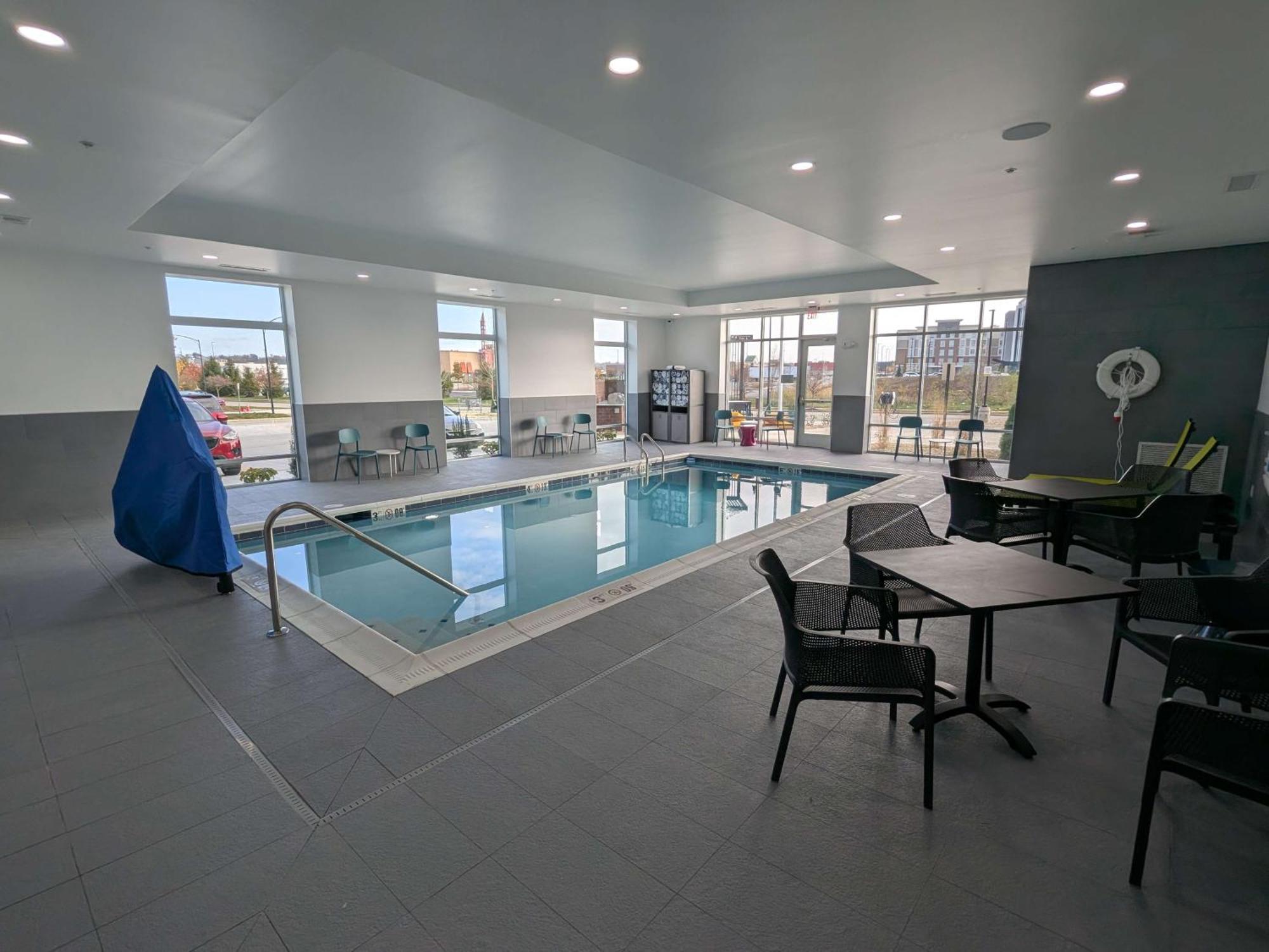 Home2 Suites By Hilton Cincinnati Midtown Oakley Eksteriør bilde